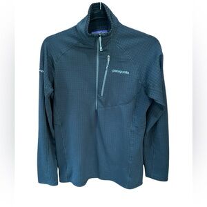 PATAGONIA Women's R-1 Fleece Black 1/2 Zip Pullover (Company Logo) Size M